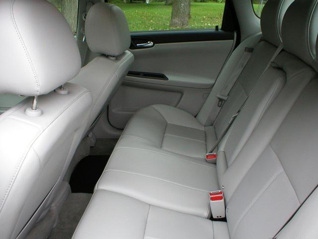 Chevrolet Impala 2011 photo 4