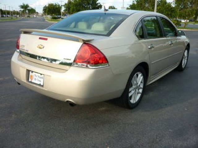 Chevrolet Impala 2011 photo 4
