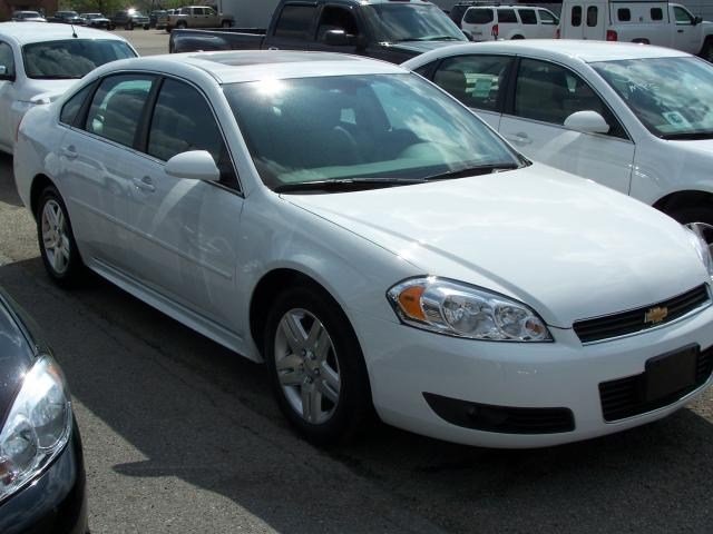 Chevrolet Impala 2011 photo 2