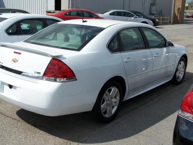 Chevrolet Impala 2011 photo 4