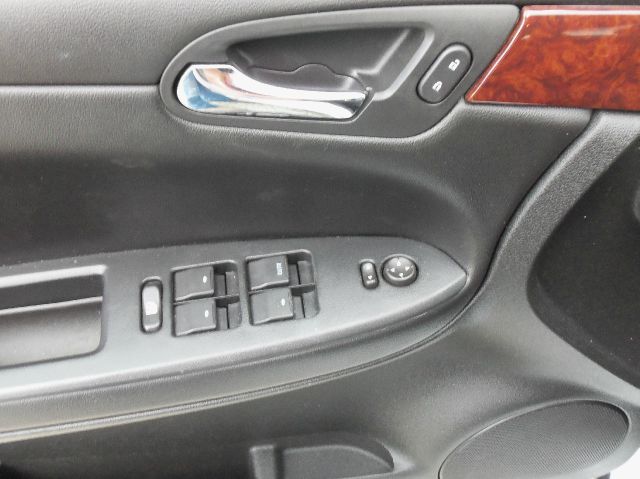 Chevrolet Impala 2011 photo 19