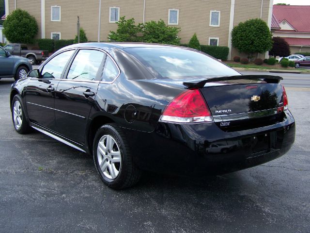 Chevrolet Impala 2011 photo 2
