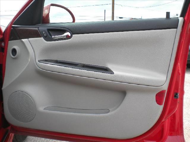 Chevrolet Impala 2011 photo 11