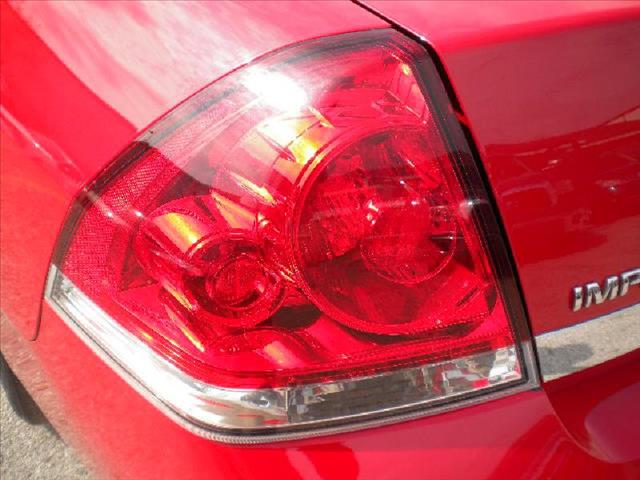Chevrolet Impala 2011 photo 12