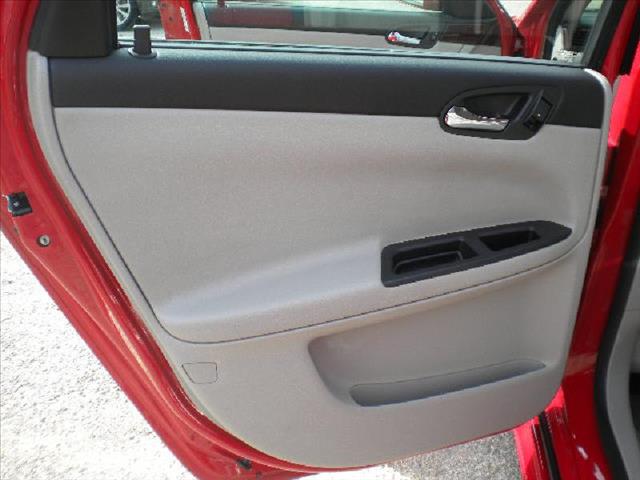 Chevrolet Impala 2011 photo 15