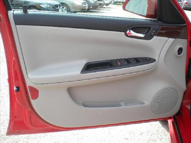 Chevrolet Impala 2011 photo 23