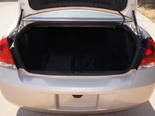 Chevrolet Impala 2011 photo 5