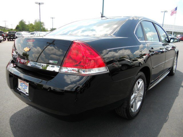 Chevrolet Impala 2011 photo 3