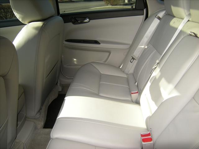 Chevrolet Impala 2011 photo 2
