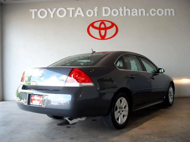 Chevrolet Impala 2011 photo 2