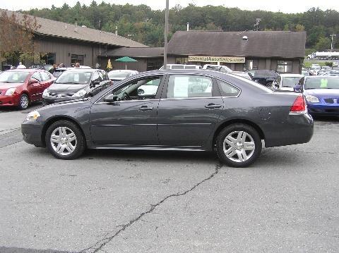 Chevrolet Impala 2011 photo 2