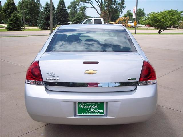 Chevrolet Impala 2011 photo 3