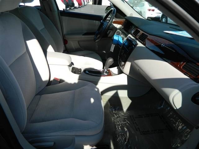 Chevrolet Impala 2011 photo 4