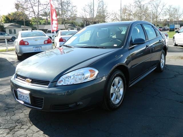Chevrolet Impala 2011 photo 2