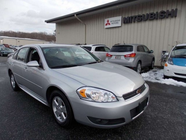 Chevrolet Impala 2dr Cpe Enthusiast Auto Unspecified