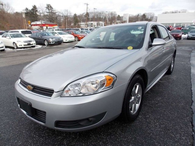 Chevrolet Impala 2011 photo 3