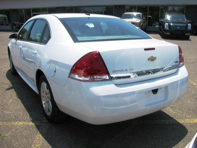 Chevrolet Impala 2011 photo 3