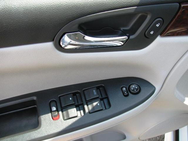 Chevrolet Impala 2011 photo 5