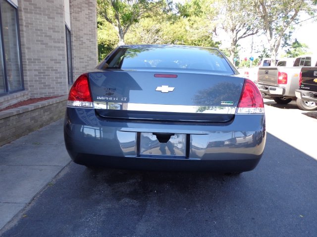 Chevrolet Impala 2011 photo 3