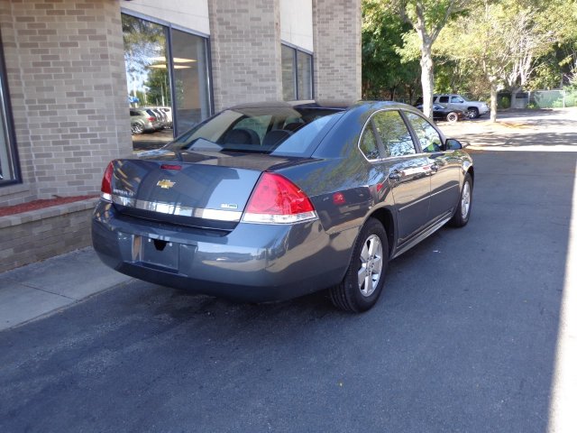 Chevrolet Impala 2011 photo 2