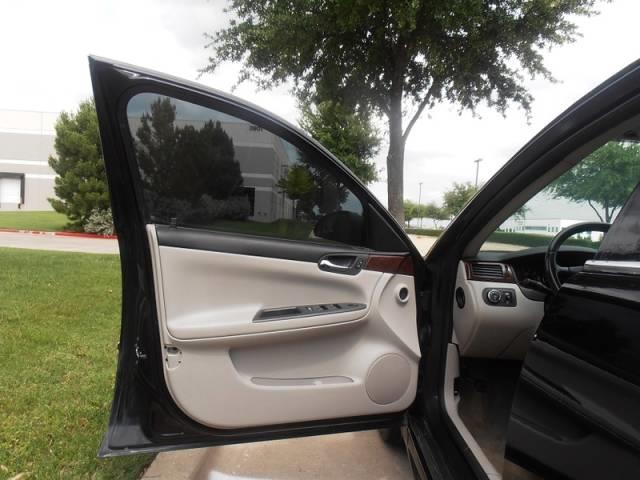Chevrolet Impala 2011 photo 16