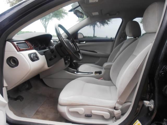 Chevrolet Impala 2011 photo 2