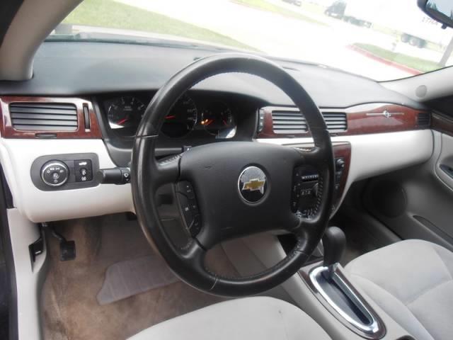 Chevrolet Impala 2011 photo 9