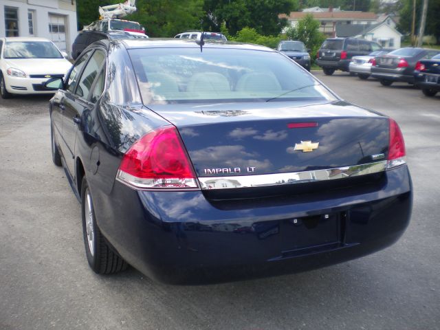 Chevrolet Impala 2011 photo 3
