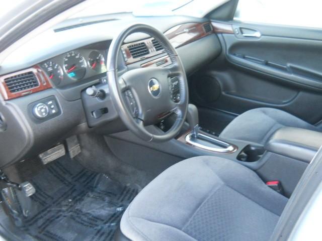 Chevrolet Impala 2011 photo 1