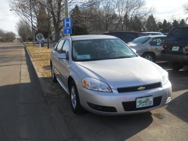 Chevrolet Impala 2011 photo 3