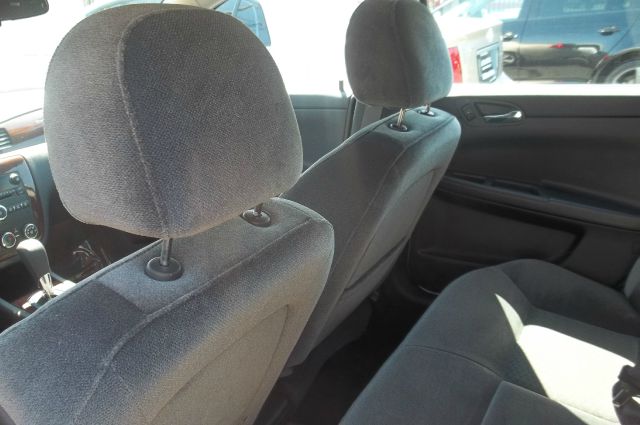 Chevrolet Impala 2011 photo 3