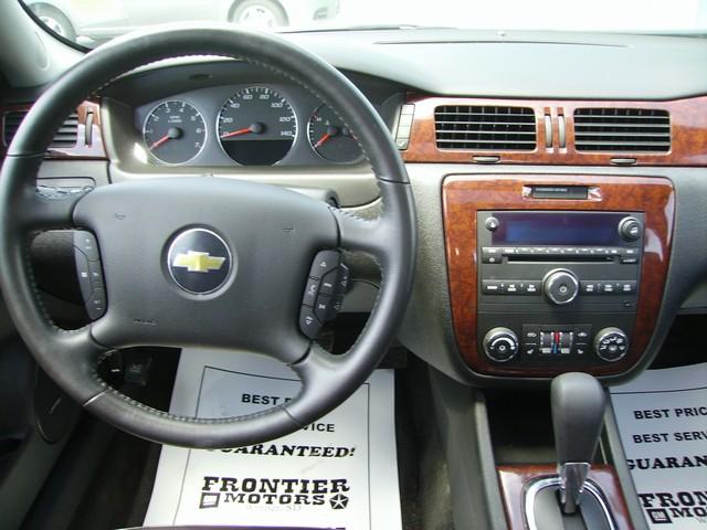 Chevrolet Impala 2011 photo 4