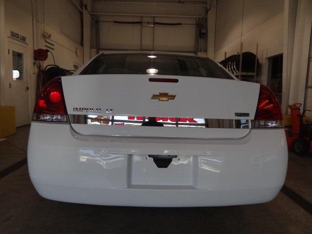 Chevrolet Impala 2011 photo 3