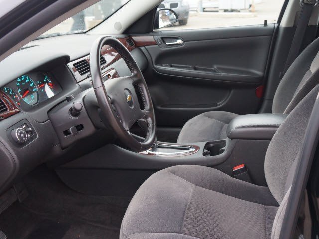 Chevrolet Impala 2011 photo 3