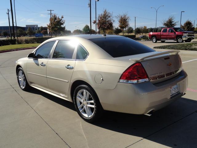 Chevrolet Impala 2011 photo 2