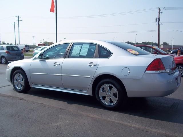 Chevrolet Impala 2011 photo 3
