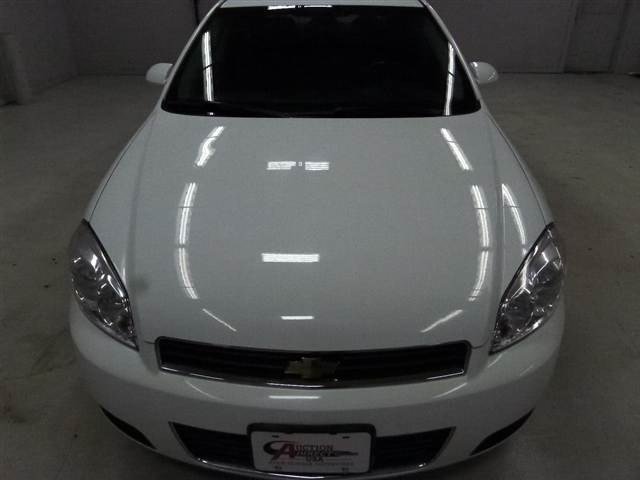 Chevrolet Impala 2011 photo 2