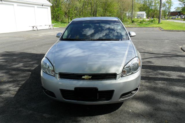Chevrolet Impala 2011 photo 3
