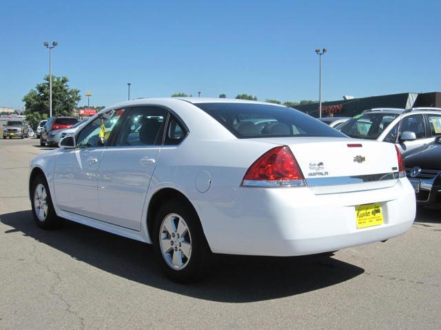 Chevrolet Impala 2011 photo 1