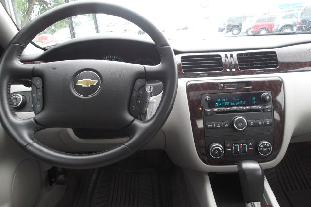 Chevrolet Impala 2012 photo 8