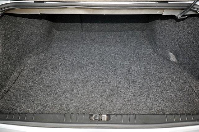 Chevrolet Impala SLE SLT WT Sedan