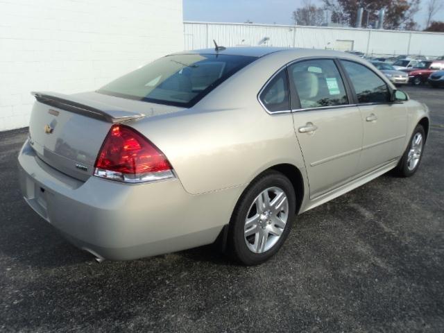 Chevrolet Impala 2012 photo 4