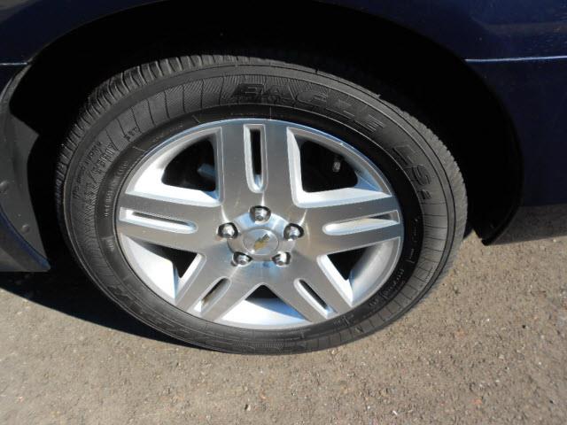 Chevrolet Impala SL1 Sedan