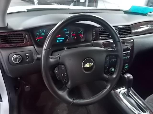 Chevrolet Impala 2012 photo 13