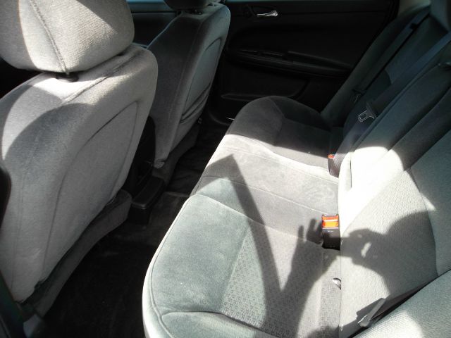 Chevrolet Impala 2012 photo 2