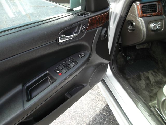 Chevrolet Impala 2012 photo 8