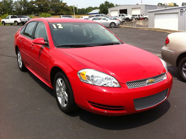 Chevrolet Impala 2dr Reg Cab 140.5 4WD ST Sedan