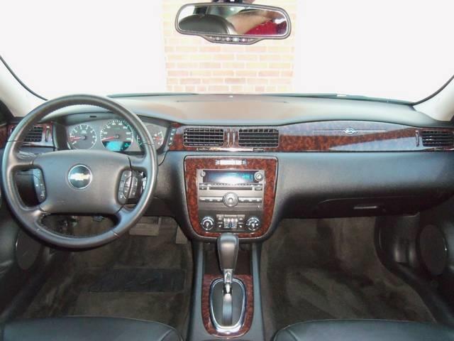 Chevrolet Impala 2012 photo 9