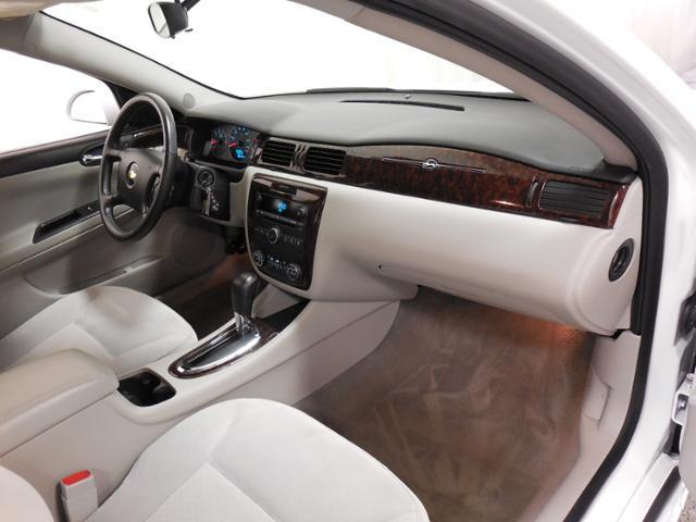 Chevrolet Impala 2012 photo 12