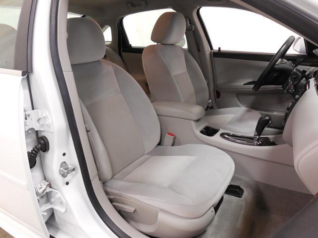 Chevrolet Impala 2012 photo 19
